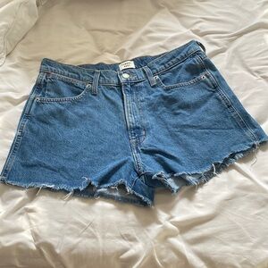 Aritzia Sunday Best Jean Shorts (29)